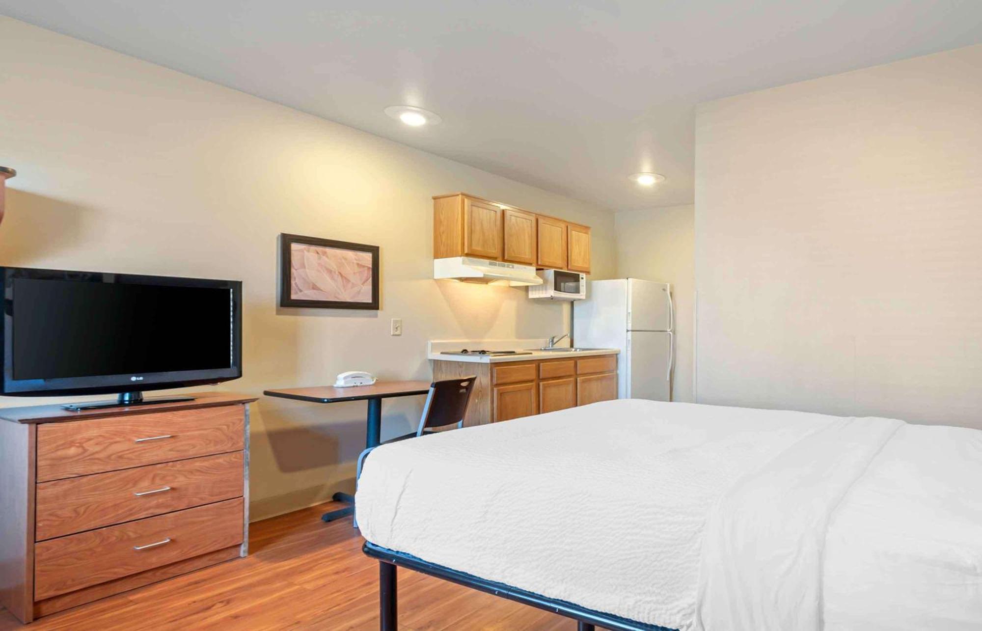 Extended Stay America Select Suites - Colorado Springs - Airport Exterior foto