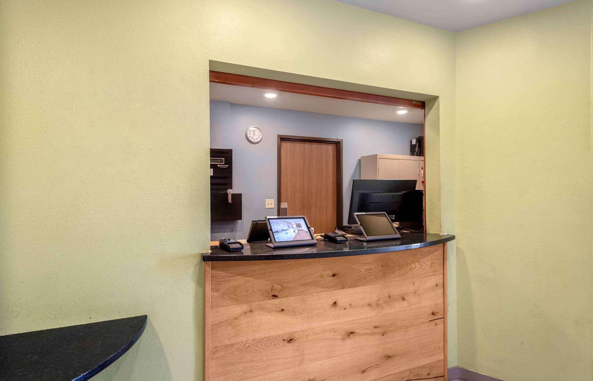 Extended Stay America Select Suites - Colorado Springs - Airport Exterior foto